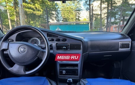 Daewoo Nexia I рестайлинг, 2010 год, 200 000 рублей, 14 фотография