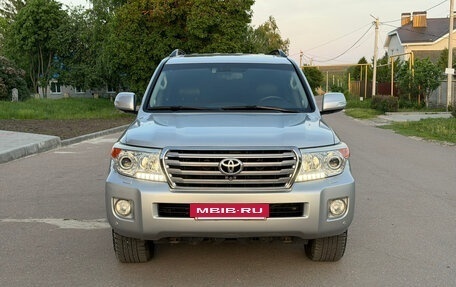 Toyota Land Cruiser 200, 2013 год, 3 989 000 рублей, 2 фотография