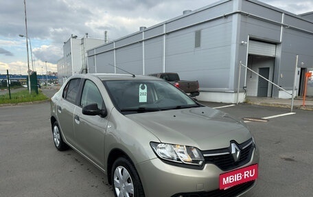 Renault Logan II, 2017 год, 649 000 рублей, 3 фотография