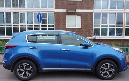 KIA Sportage IV рестайлинг, 2021 год, 2 900 000 рублей, 2 фотография