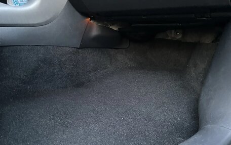 Toyota RAV4, 2006 год, 960 000 рублей, 14 фотография