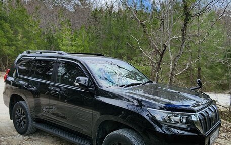 Toyota Land Cruiser Prado 150 рестайлинг 2, 2020 год, 4 500 000 рублей, 3 фотография