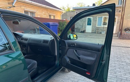 Volkswagen Golf IV, 2000 год, 580 000 рублей, 16 фотография