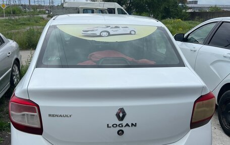 Renault Logan II, 2017 год, 250 000 рублей, 6 фотография