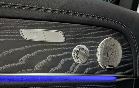 Mercedes-Benz E-Класс, 2022 год, 5 990 000 рублей, 29 фотография