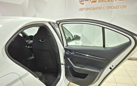 Skoda Octavia IV, 2021 год, 2 490 000 рублей, 31 фотография