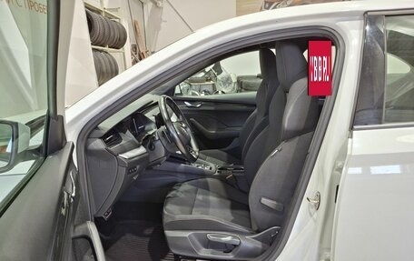 Skoda Octavia IV, 2021 год, 2 490 000 рублей, 21 фотография