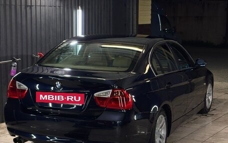 BMW 3 серия, 2006 год, 850 000 рублей, 11 фотография