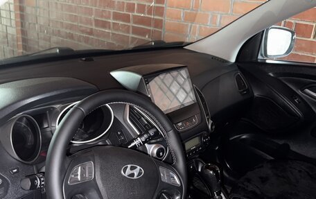 Hyundai ix35 I рестайлинг, 2012 год, 1 200 000 рублей, 3 фотография