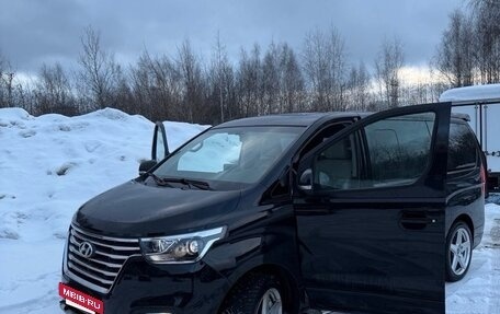 Hyundai Grand Starex Grand Starex I рестайлинг 2, 2020 год, 5 200 000 рублей, 15 фотография