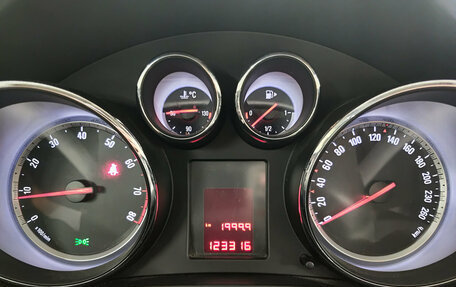 Opel Insignia II рестайлинг, 2013 год, 999 000 рублей, 17 фотография