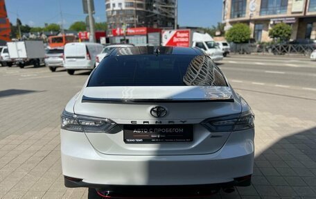 Toyota Camry, 2020 год, 2 950 000 рублей, 6 фотография