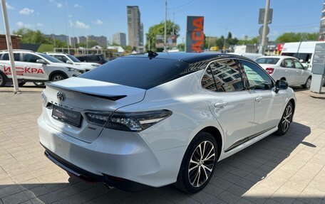 Toyota Camry, 2020 год, 2 950 000 рублей, 5 фотография