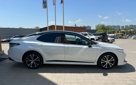 Toyota Camry, 2020 год, 2 950 000 рублей, 4 фотография