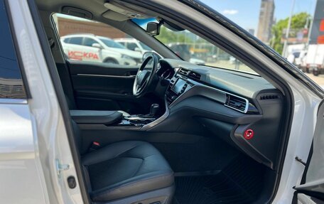 Toyota Camry, 2020 год, 2 950 000 рублей, 19 фотография