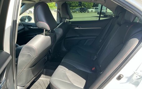 Toyota Camry, 2020 год, 2 950 000 рублей, 16 фотография
