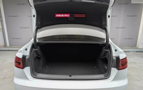 Audi A4, 2018 год, 3 197 000 рублей, 10 фотография