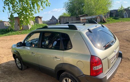 Hyundai Tucson III, 2008 год, 820 000 рублей, 1 фотография
