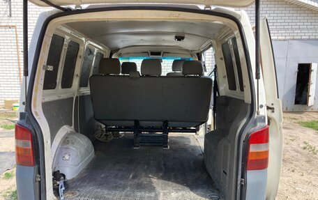 Volkswagen Transporter T5 рестайлинг, 2007 год, 850 000 рублей, 6 фотография