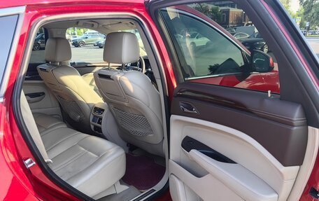 Cadillac SRX II рестайлинг, 2013 год, 1 390 000 рублей, 14 фотография