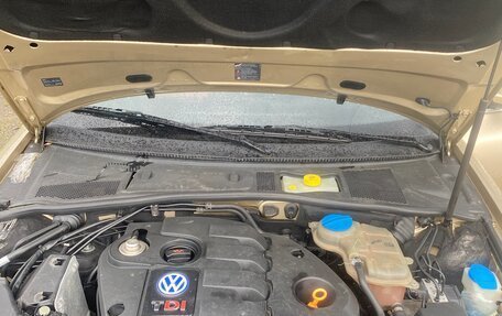 Volkswagen Passat B5+ рестайлинг, 2001 год, 275 000 рублей, 14 фотография