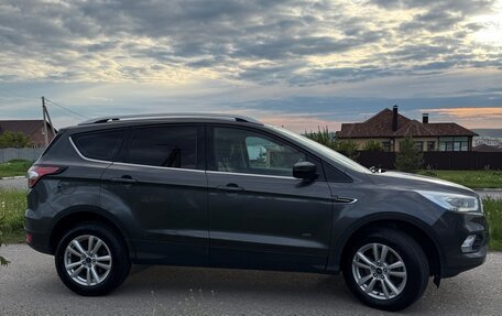 Ford Kuga III, 2017 год, 1 450 000 рублей, 3 фотография