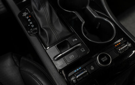 KIA K5, 2021 год, 2 490 000 рублей, 28 фотография