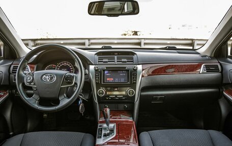 Toyota Camry, 2012 год, 1 828 000 рублей, 14 фотография