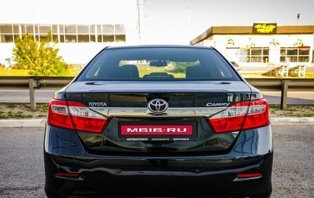 Toyota Camry, 2012 год, 1 828 000 рублей, 6 фотография