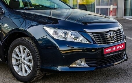 Toyota Camry, 2012 год, 1 828 000 рублей, 10 фотография