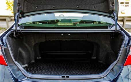 Toyota Camry, 2012 год, 1 828 000 рублей, 38 фотография