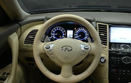 Infiniti FX II, 2013 год, 1 880 000 рублей, 13 фотография