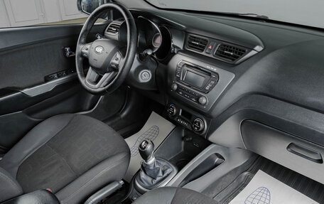 KIA Rio III рестайлинг, 2013 год, 849 000 рублей, 10 фотография