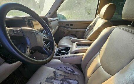 Chevrolet Tahoe II, 2003 год, 600 000 рублей, 5 фотография