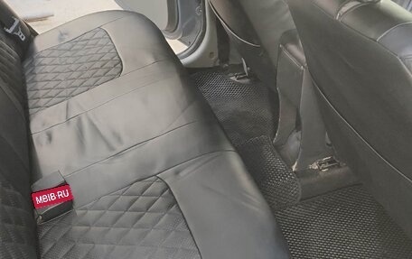 Renault Logan I, 2006 год, 370 000 рублей, 3 фотография