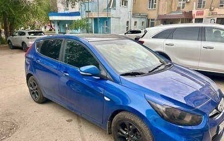 Hyundai Solaris II рестайлинг, 2013 год, 635 000 рублей, 5 фотография