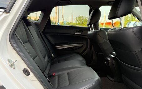 Honda Crosstour I рестайлинг, 2014 год, 1 650 000 рублей, 14 фотография
