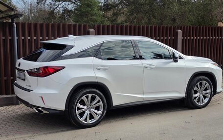Lexus RX IV рестайлинг, 2018 год, 4 200 000 рублей, 4 фотография
