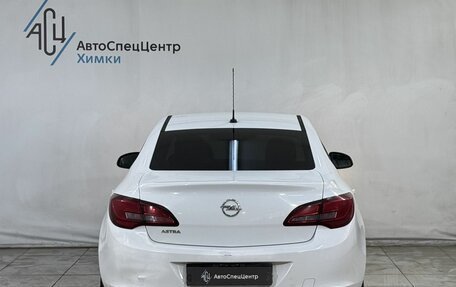 Opel Astra J, 2014 год, 999 800 рублей, 13 фотография
