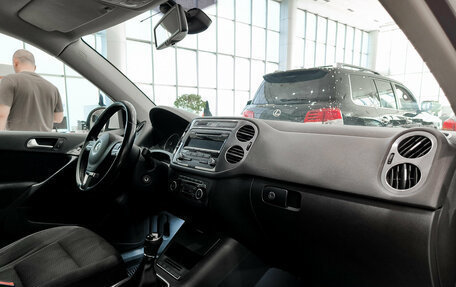 Volkswagen Tiguan I, 2014 год, 1 130 000 рублей, 13 фотография