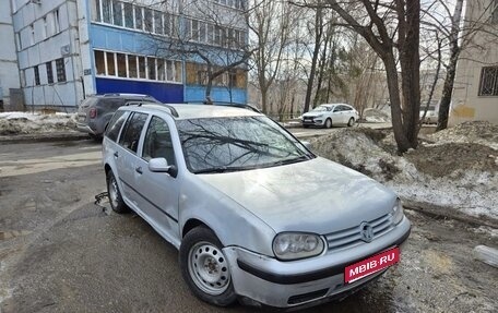 Volkswagen Golf IV, 2004 год, 199 990 рублей, 1 фотография
