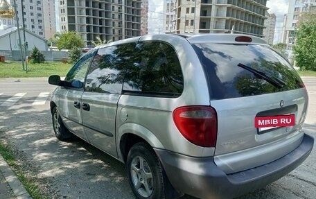 Chrysler Voyager IV, 2001 год, 545 000 рублей, 3 фотография