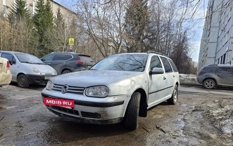 Volkswagen Golf IV, 2004 год, 199 990 рублей, 2 фотография