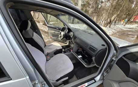Volkswagen Golf IV, 2004 год, 199 990 рублей, 14 фотография