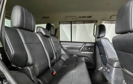 Mitsubishi Pajero IV, 2013 год, 2 179 000 рублей, 16 фотография