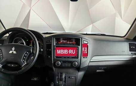 Mitsubishi Pajero IV, 2013 год, 2 179 000 рублей, 15 фотография