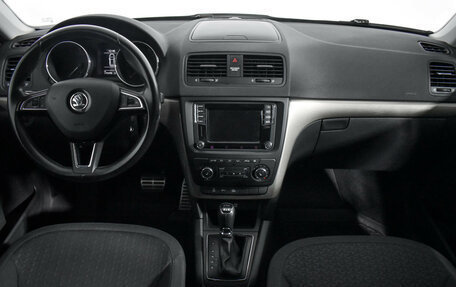 Skoda Yeti I рестайлинг, 2016 год, 1 199 000 рублей, 18 фотография