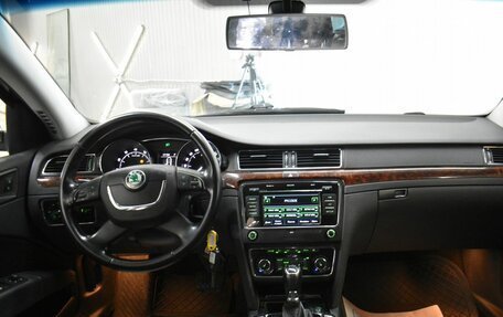 Skoda Superb III рестайлинг, 2013 год, 1 199 000 рублей, 9 фотография