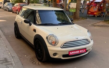 MINI Hatch, 2010 год, 850 000 рублей, 1 фотография