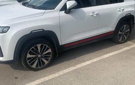 Changan CS35 Plus, 2024 год, 2 000 000 рублей, 4 фотография